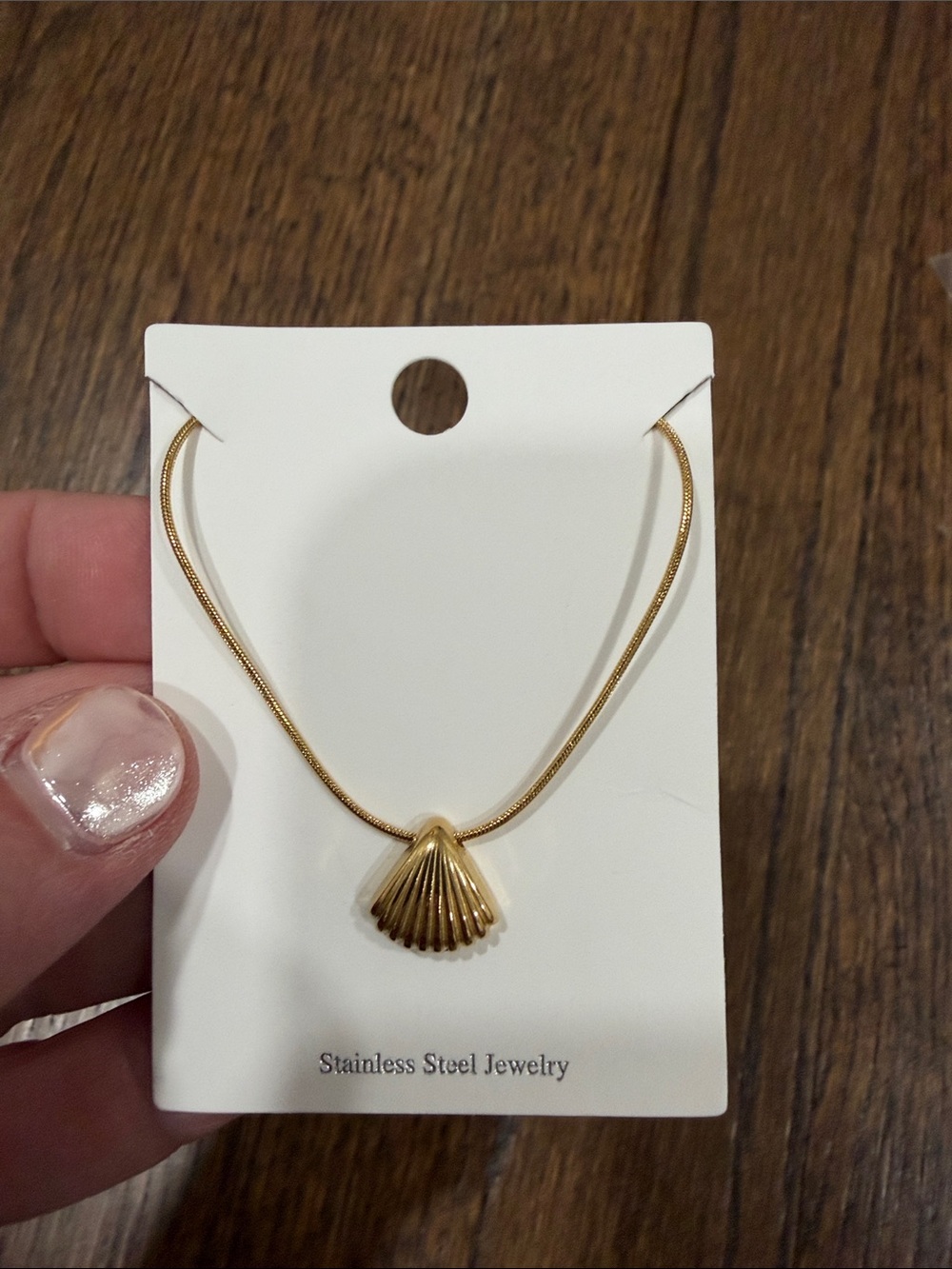 Elan Gold Shell Pendant Necklace